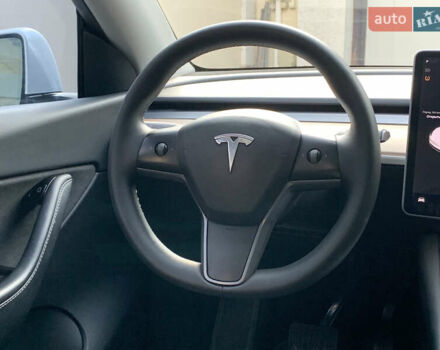 Белый Тесла Model Y, объемом двигателя 0 л и пробегом 52 тыс. км за 21900 $, фото 19 на Automoto.ua