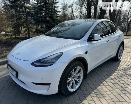 Белый Тесла Model Y, объемом двигателя 0 л и пробегом 56 тыс. км за 40500 $, фото 32 на Automoto.ua