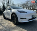 Белый Тесла Model Y, объемом двигателя 0 л и пробегом 64 тыс. км за 32500 $, фото 5 на Automoto.ua