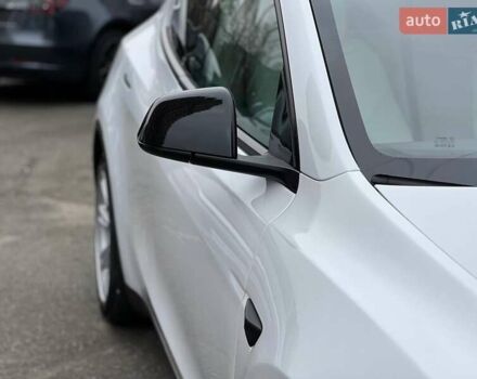 Белый Тесла Model Y, объемом двигателя 0 л и пробегом 47 тыс. км за 23499 $, фото 21 на Automoto.ua