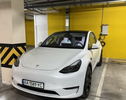 Белый Тесла Model Y, объемом двигателя 0 л и пробегом 47 тыс. км за 26000 $, фото 1 на Automoto.ua