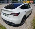 Белый Тесла Model Y, объемом двигателя 0 л и пробегом 62 тыс. км за 23500 $, фото 4 на Automoto.ua