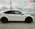 Белый Тесла Model Y, объемом двигателя 0 л и пробегом 58 тыс. км за 23000 $, фото 1 на Automoto.ua