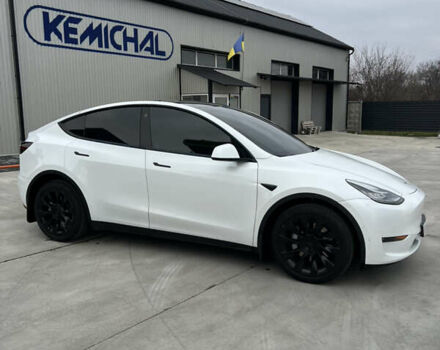 Белый Тесла Model Y, объемом двигателя 0 л и пробегом 76 тыс. км за 26700 $, фото 6 на Automoto.ua