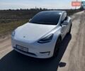 Белый Тесла Model Y, объемом двигателя 0 л и пробегом 120 тыс. км за 23500 $, фото 1 на Automoto.ua