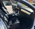 Белый Тесла Model Y, объемом двигателя 0 л и пробегом 86 тыс. км за 23999 $, фото 8 на Automoto.ua