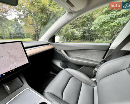 Білий Тесла Model Y, об'ємом двигуна 0 л та пробігом 16 тис. км за 40500 $, фото 15 на Automoto.ua