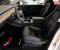 Белый Тесла Model Y, объемом двигателя 0 л и пробегом 19 тыс. км за 28900 $, фото 25 на Automoto.ua