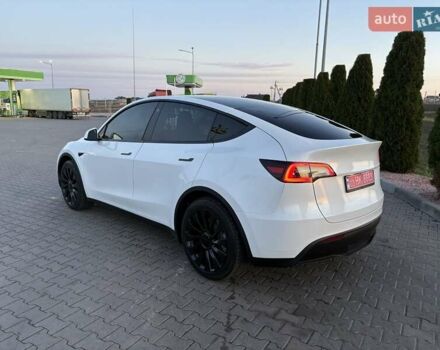 Белый Тесла Model Y, объемом двигателя 0 л и пробегом 84 тыс. км за 23700 $, фото 5 на Automoto.ua