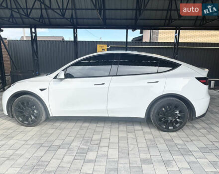 Білий Тесла Model Y, об'ємом двигуна 0 л та пробігом 72 тис. км за 29900 $, фото 3 на Automoto.ua