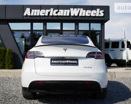 Белый Тесла Model Y, объемом двигателя 0 л и пробегом 30 тыс. км за 26900 $, фото 5 на Automoto.ua