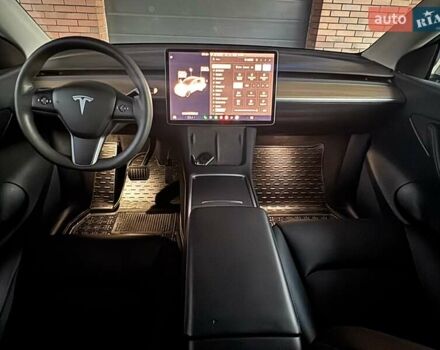Білий Тесла Model Y, об'ємом двигуна 0 л та пробігом 72 тис. км за 29900 $, фото 9 на Automoto.ua