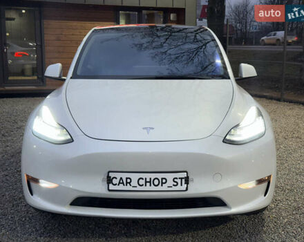 Белый Тесла Model Y, объемом двигателя 0 л и пробегом 128 тыс. км за 22600 $, фото 29 на Automoto.ua