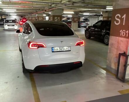 Білий Тесла Model Y, об'ємом двигуна 0 л та пробігом 119 тис. км за 23600 $, фото 5 на Automoto.ua