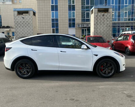 Белый Тесла Model Y, объемом двигателя 0 л и пробегом 53 тыс. км за 23750 $, фото 3 на Automoto.ua