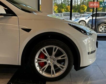 Білий Тесла Model Y, об'ємом двигуна 0 л та пробігом 1 тис. км за 29500 $, фото 4 на Automoto.ua