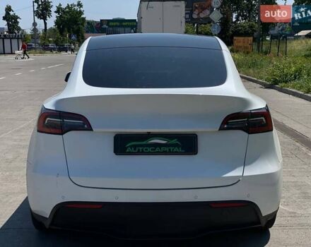 Белый Тесла Model Y, объемом двигателя 0 л и пробегом 110 тыс. км за 22490 $, фото 8 на Automoto.ua