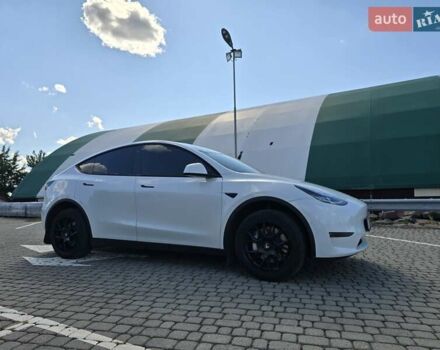 Білий Тесла Model Y, об'ємом двигуна 0 л та пробігом 109 тис. км за 22000 $, фото 40 на Automoto.ua