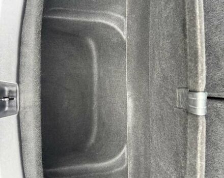 Тесла Model Y 2021 в Львове на Automoto.ua Белый Тесла Model Y, объемом двигателя 0 л и пробегом 102 тыс. км за 24500 $, фото 22 на Automoto.ua