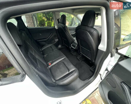 Белый Тесла Model Y, объемом двигателя 0 л и пробегом 92 тыс. км за 23500 $, фото 14 на Automoto.ua