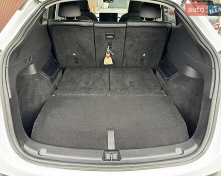 Тесла Model Y 2021 в Львове на Automoto.ua Белый Тесла Model Y, объемом двигателя 0 л и пробегом 102 тыс. км за 24500 $, фото 23 на Automoto.ua