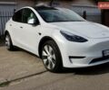 Белый Тесла Model Y, объемом двигателя 0 л и пробегом 67 тыс. км за 27000 $, фото 1 на Automoto.ua
