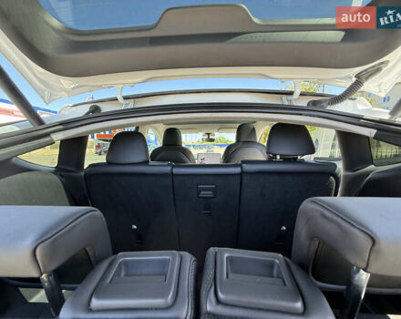 Белый Тесла Model Y, объемом двигателя 0 л и пробегом 110 тыс. км за 27750 $, фото 29 на Automoto.ua