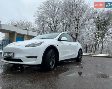 Білий Тесла Model Y, об'ємом двигуна 0 л та пробігом 88 тис. км за 24900 $, фото 43 на Automoto.ua