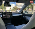 Белый Тесла Model Y, объемом двигателя 0 л и пробегом 88 тыс. км за 25700 $, фото 22 на Automoto.ua