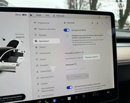 Белый Тесла Model Y, объемом двигателя 0 л и пробегом 41 тыс. км за 34999 $, фото 39 на Automoto.ua