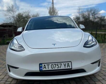 Белый Тесла Model Y, объемом двигателя 0 л и пробегом 14 тыс. км за 29900 $, фото 31 на Automoto.ua