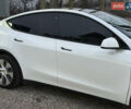 Белый Тесла Model Y, объемом двигателя 0 л и пробегом 128 тыс. км за 22600 $, фото 24 на Automoto.ua