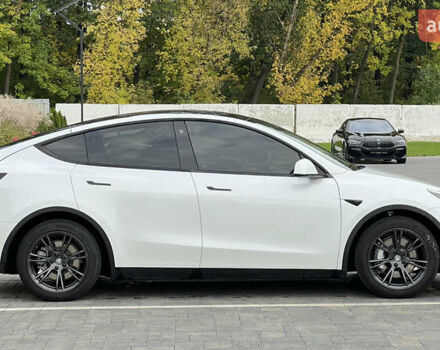 Тесла Model Y 2021 в Луцке на Automoto.ua Белый Тесла Model Y, объемом двигателя 0 л и пробегом 69 тыс. км за 22400 $, фото 8 на Automoto.ua