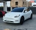 Белый Тесла Model Y, объемом двигателя 0 л и пробегом 92 тыс. км за 23800 $, фото 1 на Automoto.ua