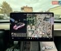Белый Тесла Model Y, объемом двигателя 0 л и пробегом 88 тыс. км за 26999 $, фото 24 на Automoto.ua