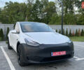 Белый Тесла Model Y, объемом двигателя 0 л и пробегом 121 тыс. км за 18400 $, фото 1 на Automoto.ua