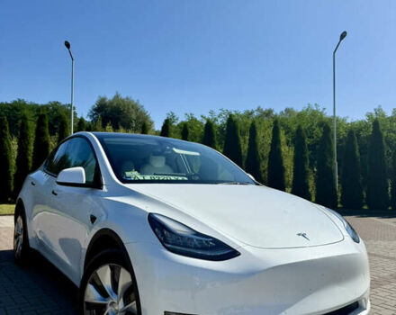 Белый Тесла Model Y, объемом двигателя 0 л и пробегом 19 тыс. км за 26500 $, фото 3 на Automoto.ua