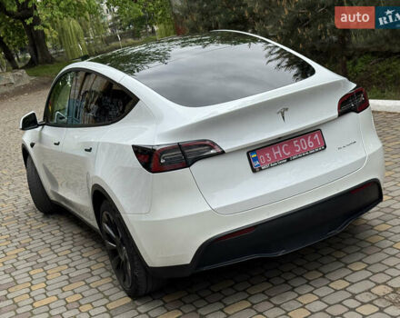 Белый Тесла Model Y, объемом двигателя 0 л и пробегом 122 тыс. км за 21800 $, фото 5 на Automoto.ua