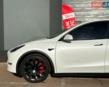 Білий Тесла Model Y, об'ємом двигуна 0 л та пробігом 115 тис. км за 25000 $, фото 4 на Automoto.ua
