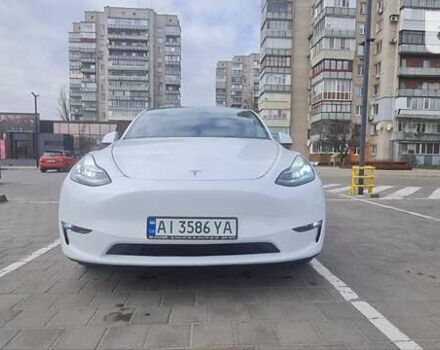 Белый Тесла Model Y, объемом двигателя 0 л и пробегом 63 тыс. км за 33900 $, фото 7 на Automoto.ua