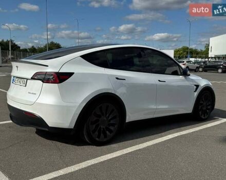 Белый Тесла Model Y, объемом двигателя 0 л и пробегом 87 тыс. км за 26999 $, фото 2 на Automoto.ua