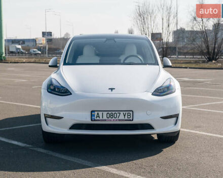 Белый Тесла Model Y, объемом двигателя 0 л и пробегом 30 тыс. км за 27500 $, фото 1 на Automoto.ua