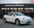 Белый Тесла Model Y, объемом двигателя 0 л и пробегом 69 тыс. км за 27500 $, фото 2 на Automoto.ua