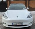 Белый Тесла Model Y, объемом двигателя 0 л и пробегом 96 тыс. км за 25000 $, фото 1 на Automoto.ua