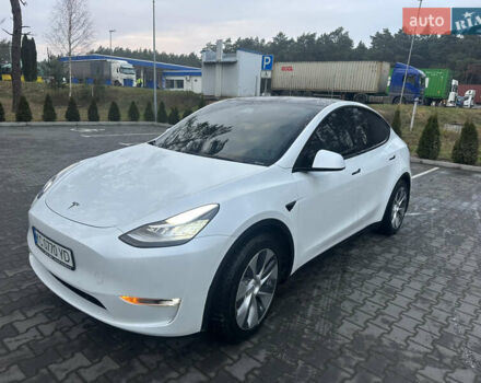 Белый Тесла Model Y, объемом двигателя 0 л и пробегом 55 тыс. км за 25500 $, фото 3 на Automoto.ua