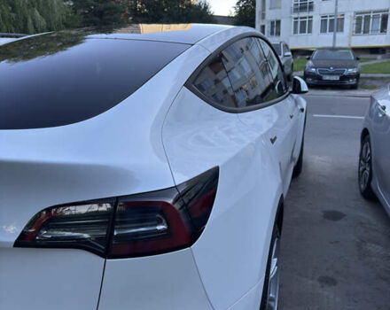 Белый Тесла Model Y, объемом двигателя 0 л и пробегом 92 тыс. км за 25200 $, фото 5 на Automoto.ua