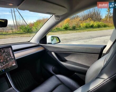 Белый Тесла Model Y, объемом двигателя 0 л и пробегом 98 тыс. км за 22500 $, фото 13 на Automoto.ua