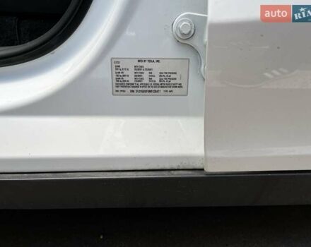 Белый Тесла Model Y, объемом двигателя 0 л и пробегом 132 тыс. км за 26200 $, фото 6 на Automoto.ua