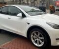 Белый Тесла Model Y, объемом двигателя 0 л и пробегом 83 тыс. км за 28000 $, фото 1 на Automoto.ua