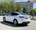 Белый Тесла Model Y, объемом двигателя 0 л и пробегом 110 тыс. км за 27750 $, фото 11 на Automoto.ua